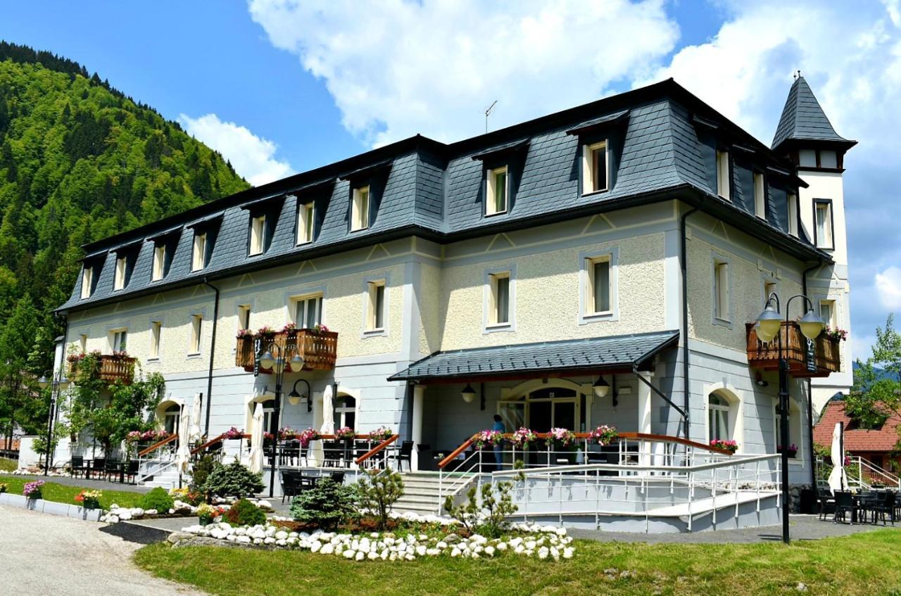 Hotel Saisera Valbruna Zewnętrze zdjęcie